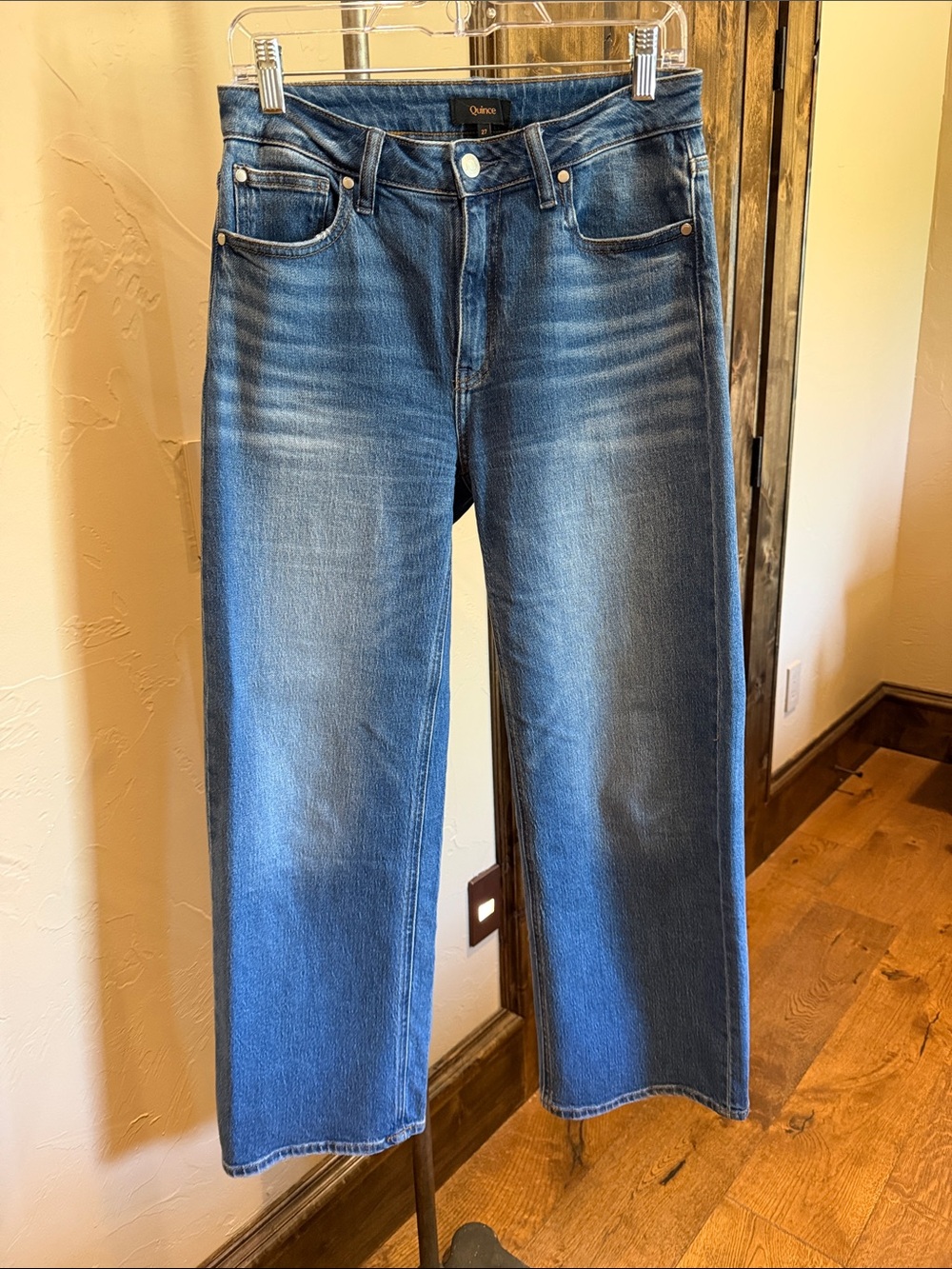Quince Women's Bella Relaxed Straight Leg Jeans in Atlantic Blue Wash - Picture 4 of 7